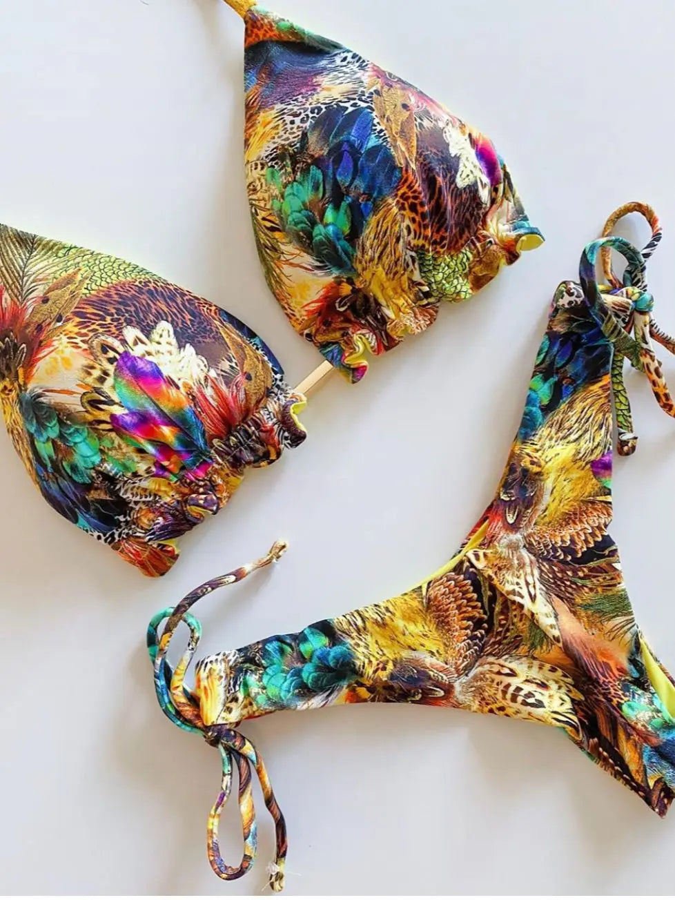 Biquíni Feminino Acolchoado – Verão & Piscina